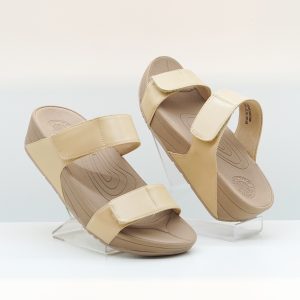 S30A2037AW - Image 4